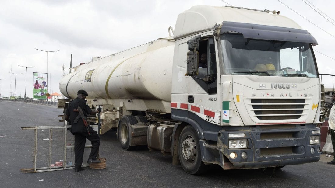 Le Nigeria interdit la circulation des camions-citernes