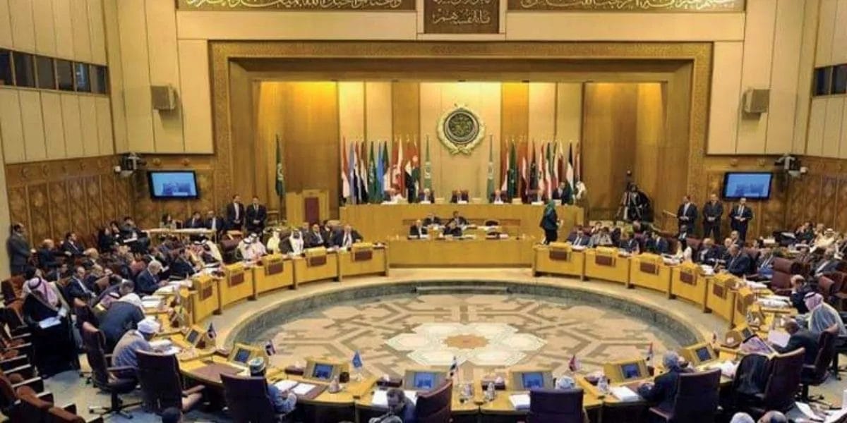 Diplomatie arabe : le Maroc engagé au sommet du Caire