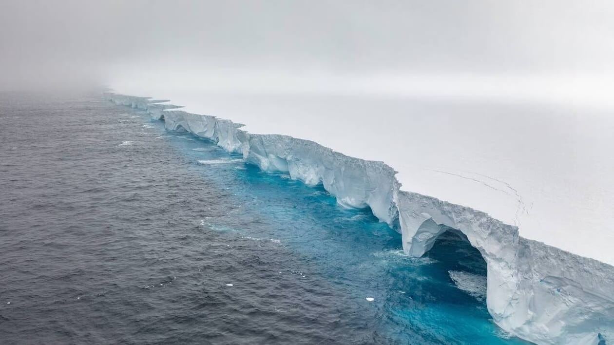 Le plus grand iceberg du monde risque de provoquer une catastrophe naturelle