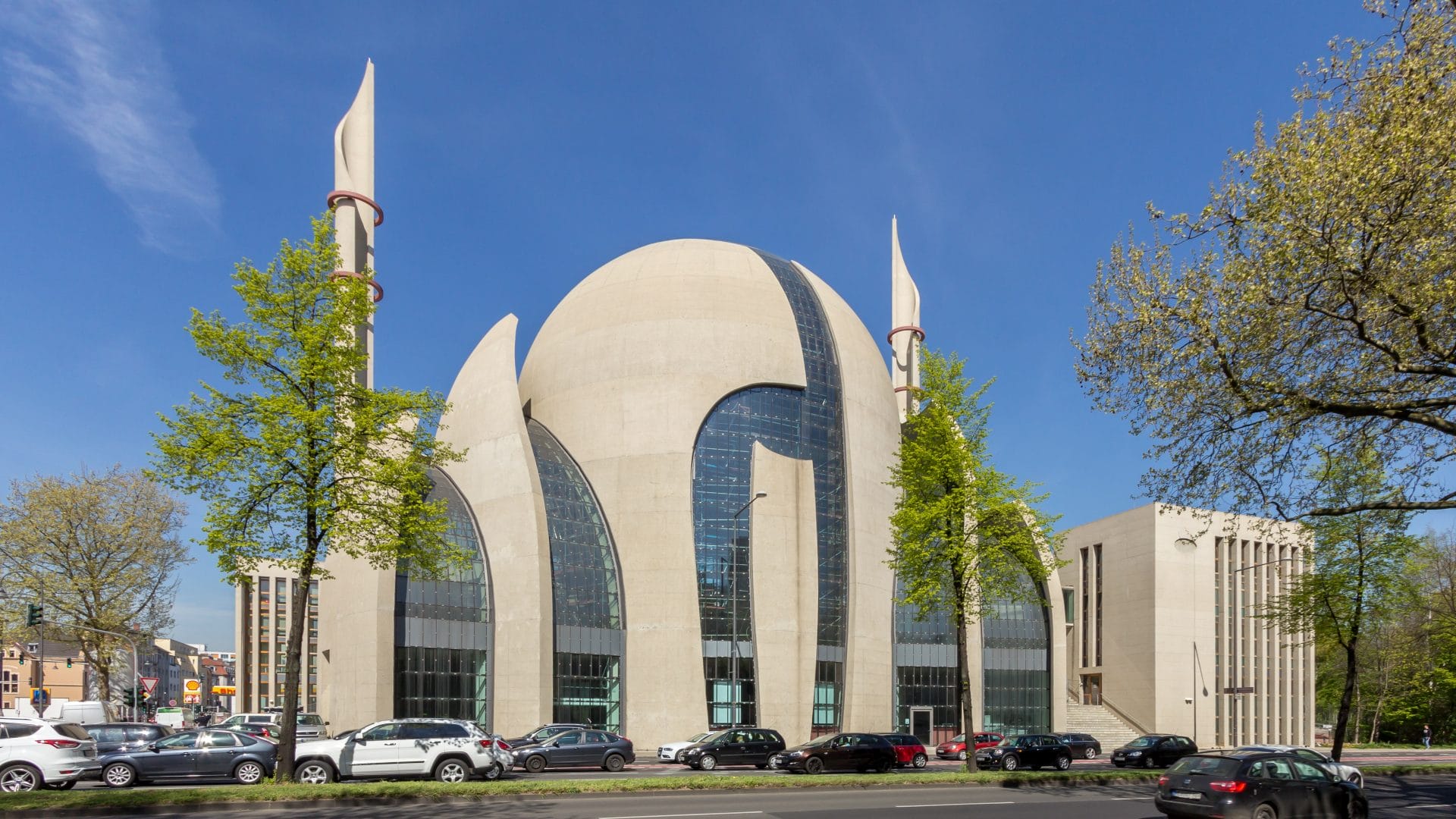 Islam et MRE : les routes de la foi