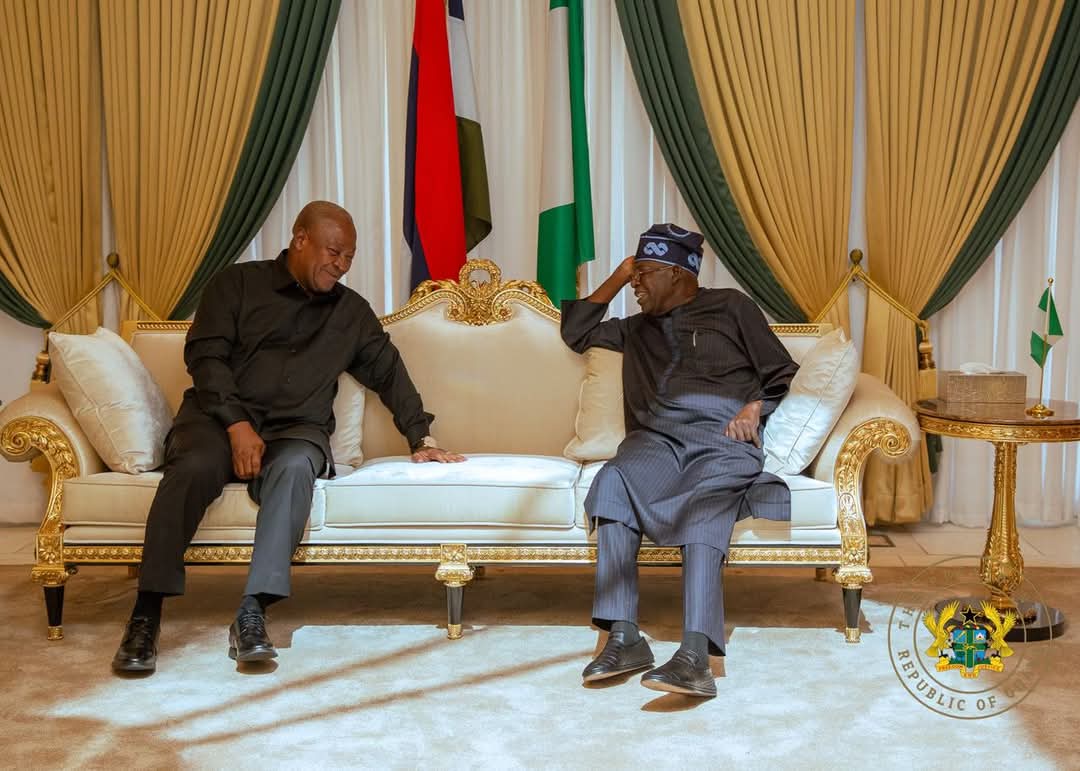 Le président ghanéen John Mahama en visite de travail au Nigeria