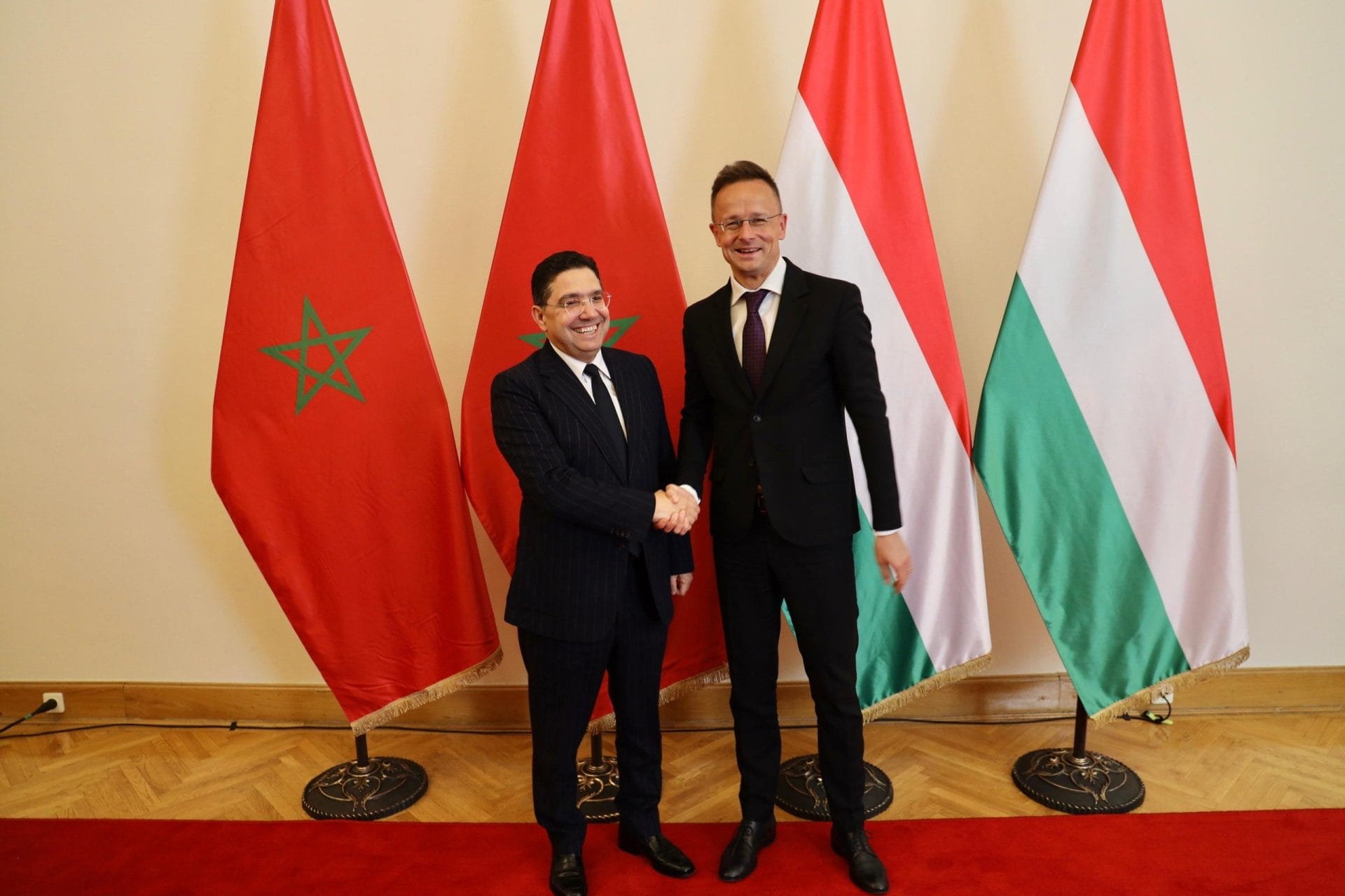 Sahara : la Hongrie considère le plan d’autonomie comme base de solution