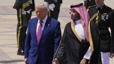 Trump entame en Arabie saoudite une tournée dans le Golfe