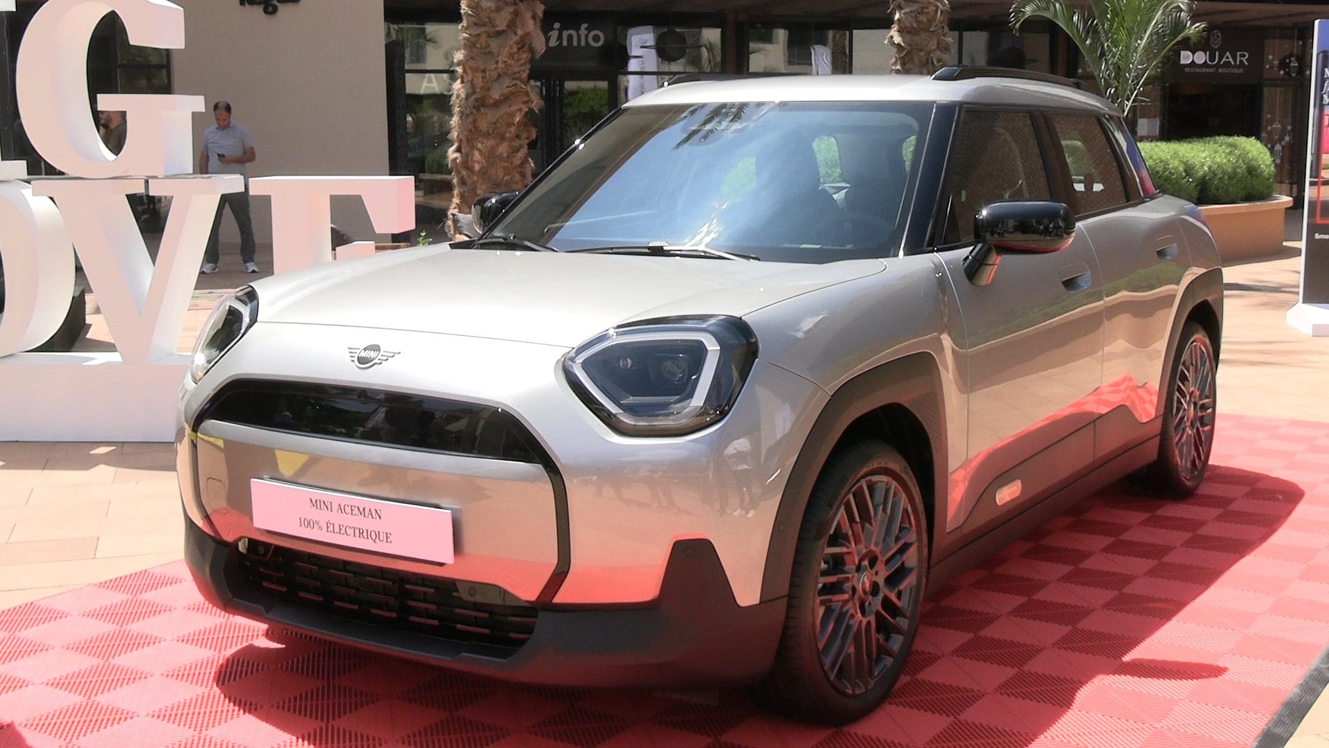 MINI lance une nouvelle génération de véhicules électriques au Maroc
