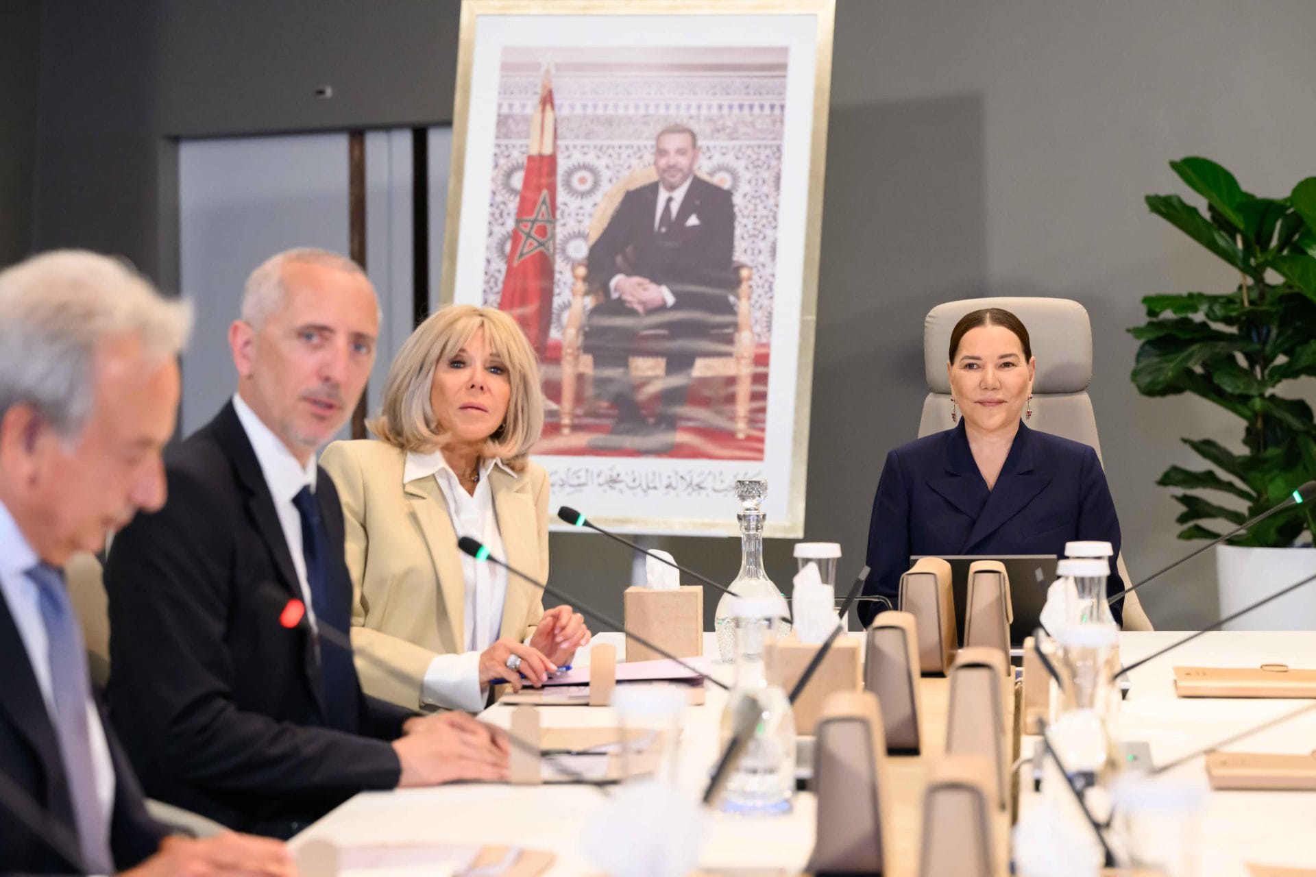 Rabat : Lalla Hasnaa préside le premier Conseil d’administration du théâtre royal