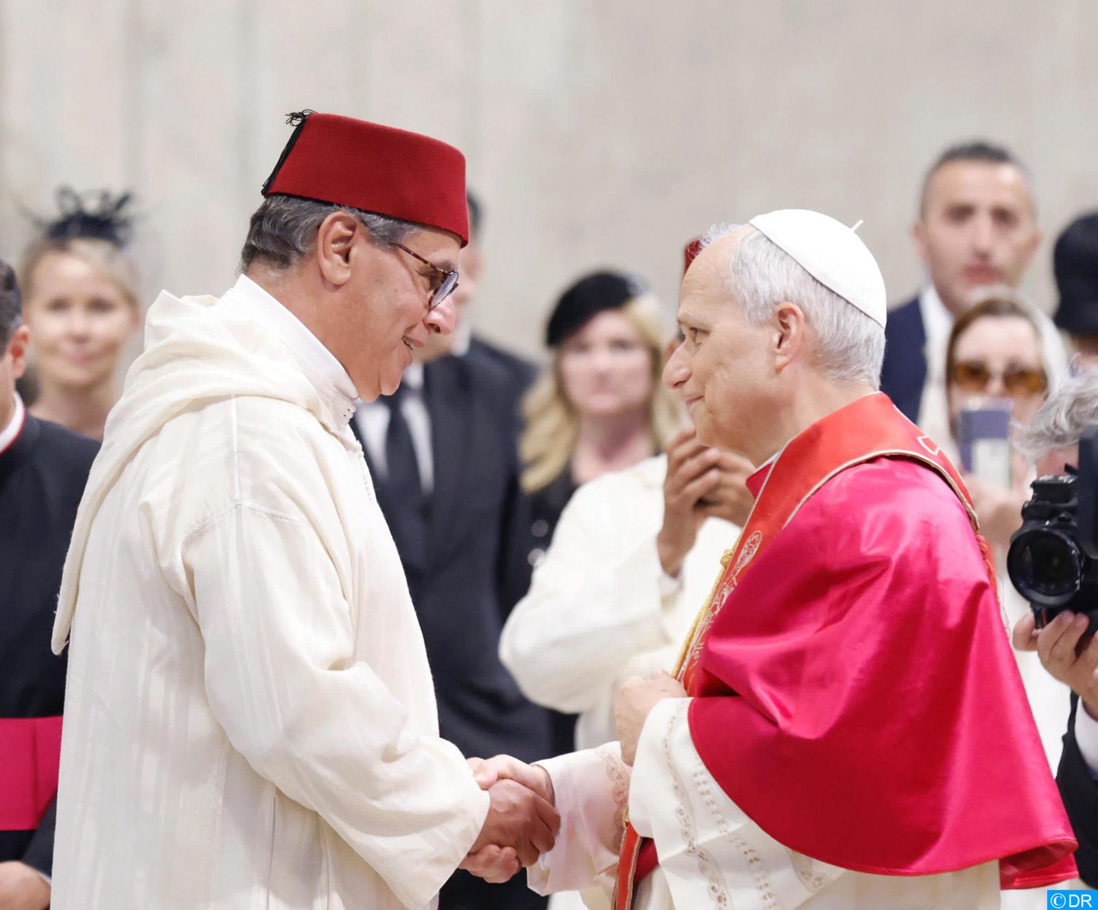 Akhannouch représente le Roi à l’investiture du Pape Léon XIV