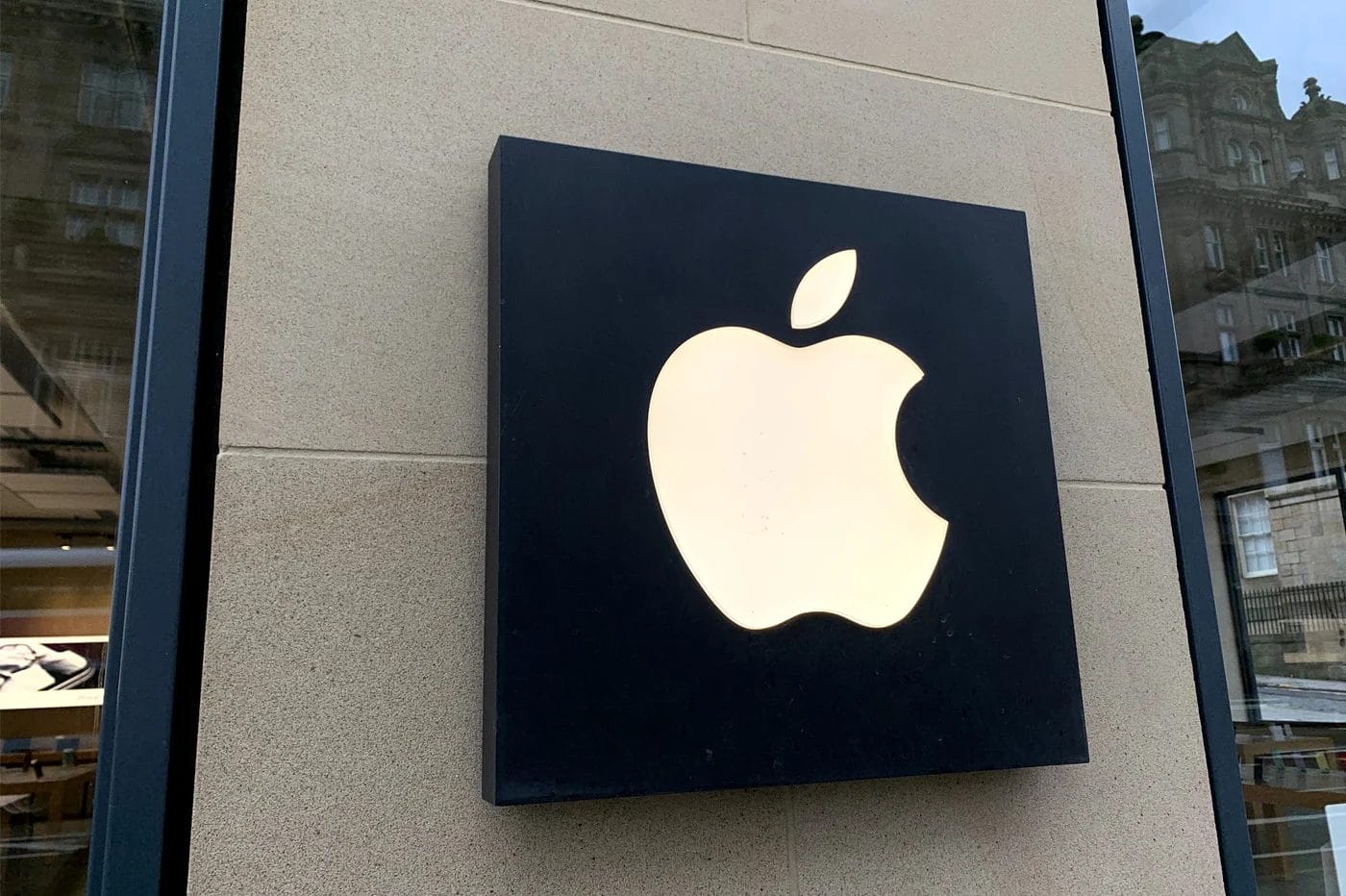 Apple temporise dans la course à l’IA