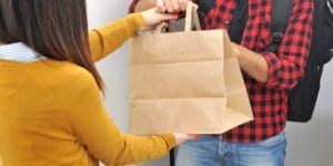Une appli de livraison dans le viseur du Conseil de la concurrence