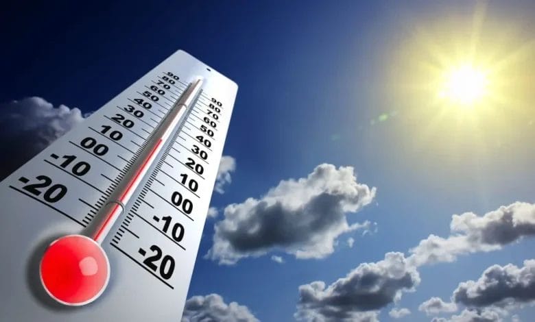 Météo : une vague de chaleur et des fortes averses attendues dans plusieurs provinces