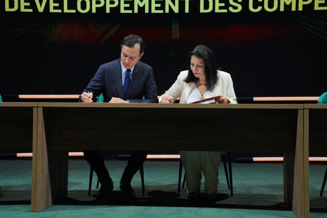 IA : plusieurs accords signés lors des Assises nationales à Salé