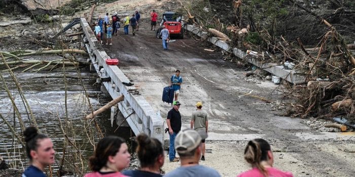 Au moins 80 morts dans des inondations d’une rare violence au Texas