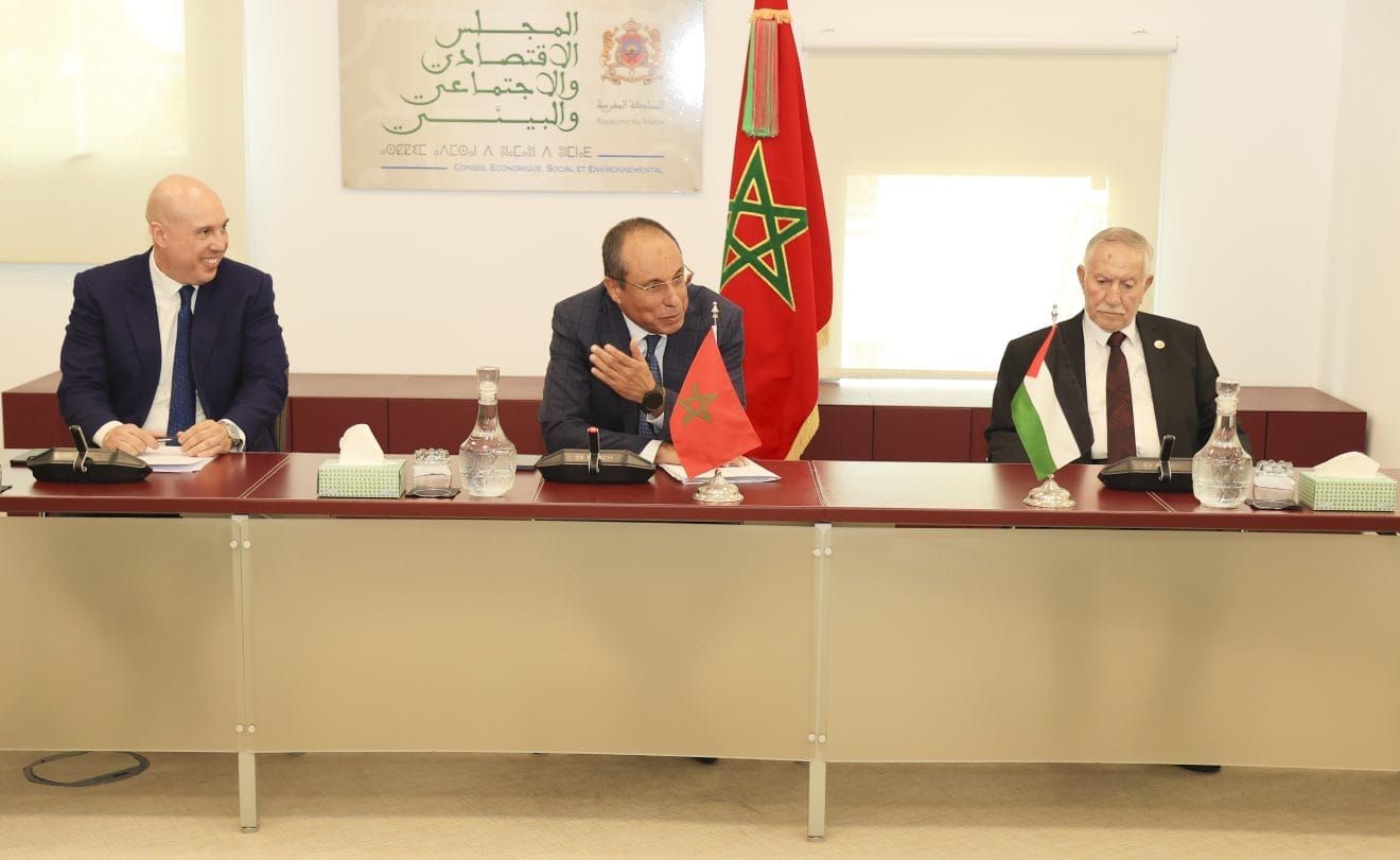 Le président du CESE reçoit une délégation de l’Organisation de libération de la Palestine