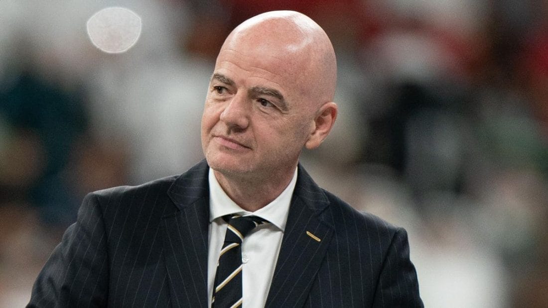 Décès d’Ahmed Faras : Gianni Infantino salue la mémoire d’une légende africaine