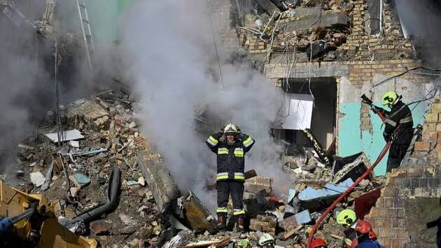 Ukraine : 17 morts dans de nouvelles frappes russes sur Kiev
