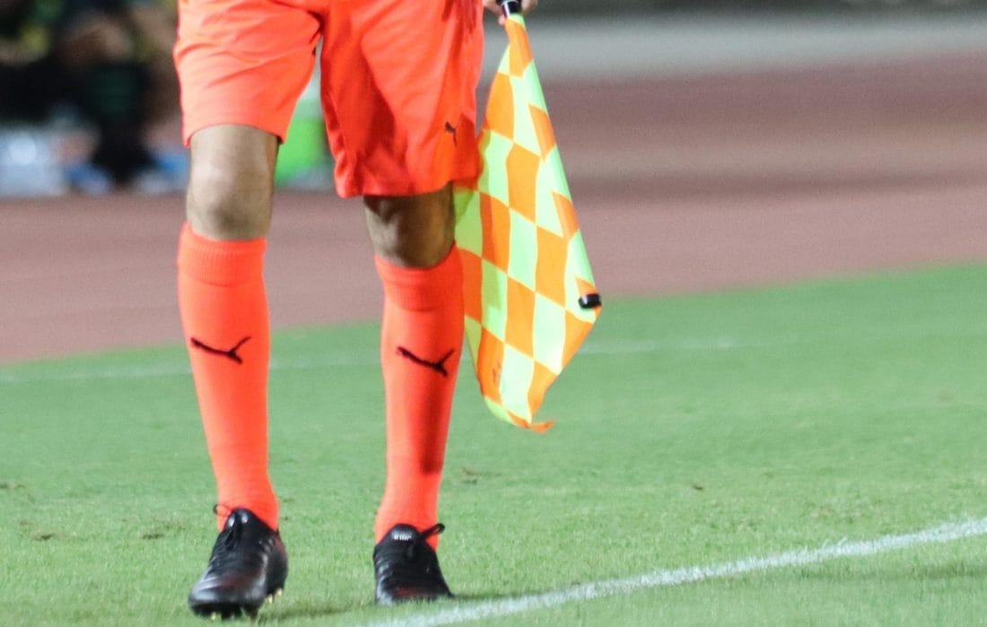 Botola Pro : sanctions contre des arbitres après deux journées