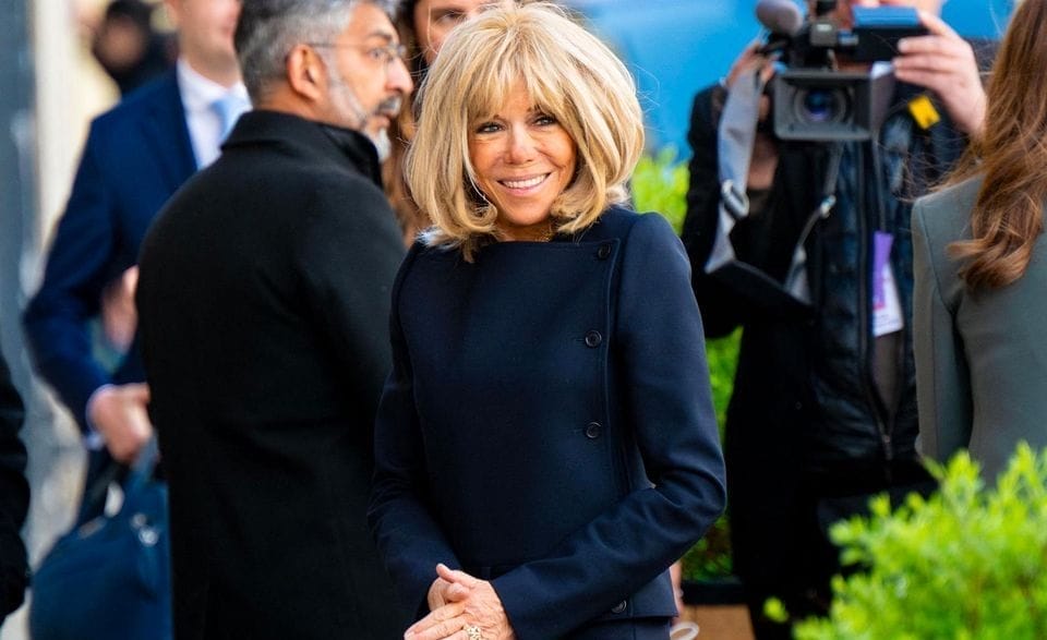 Brigitte Macron : tribunal américain pour prouver sa féminité
