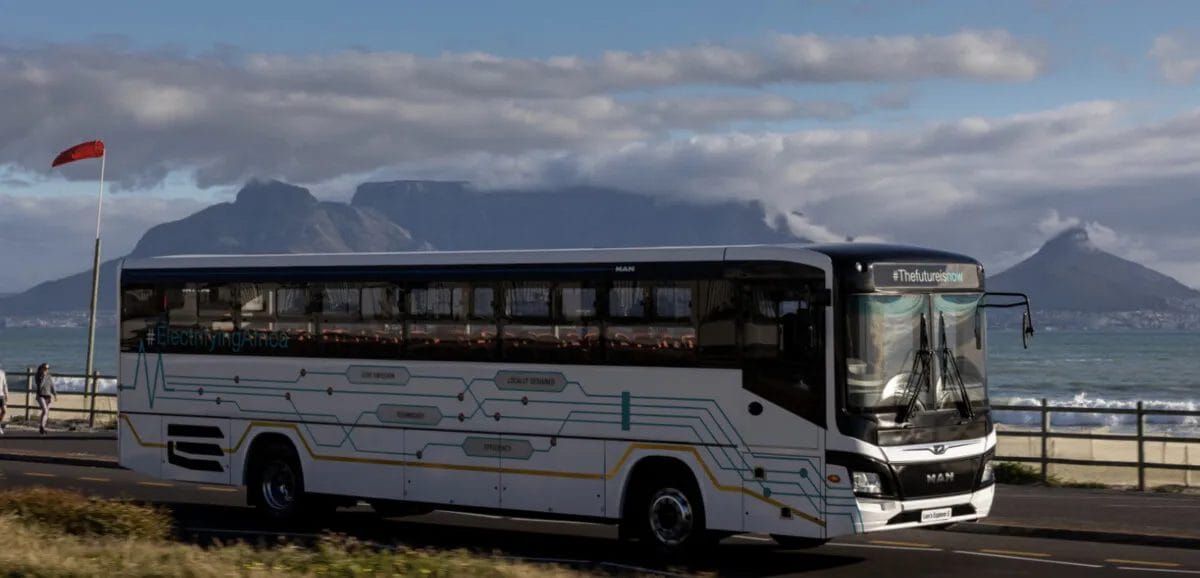 Afrique du Sud : 42 morts dans un accident de bus près de la frontière zimbabwéenne