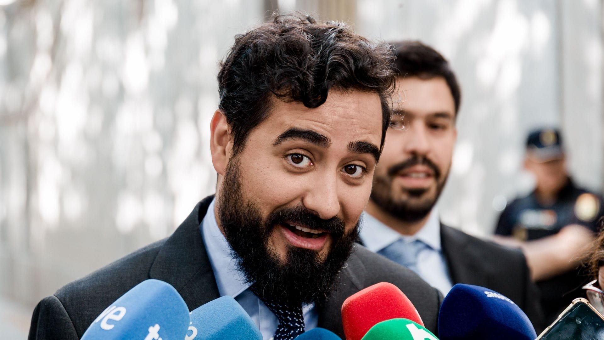 Espagne : un influenceur transforme son mouvement en parti d’extrême droite