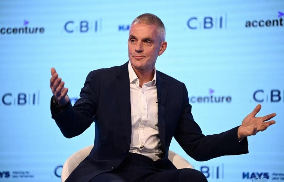 Le directeur général de la BBC démissionne après un montage controversé sur Trump