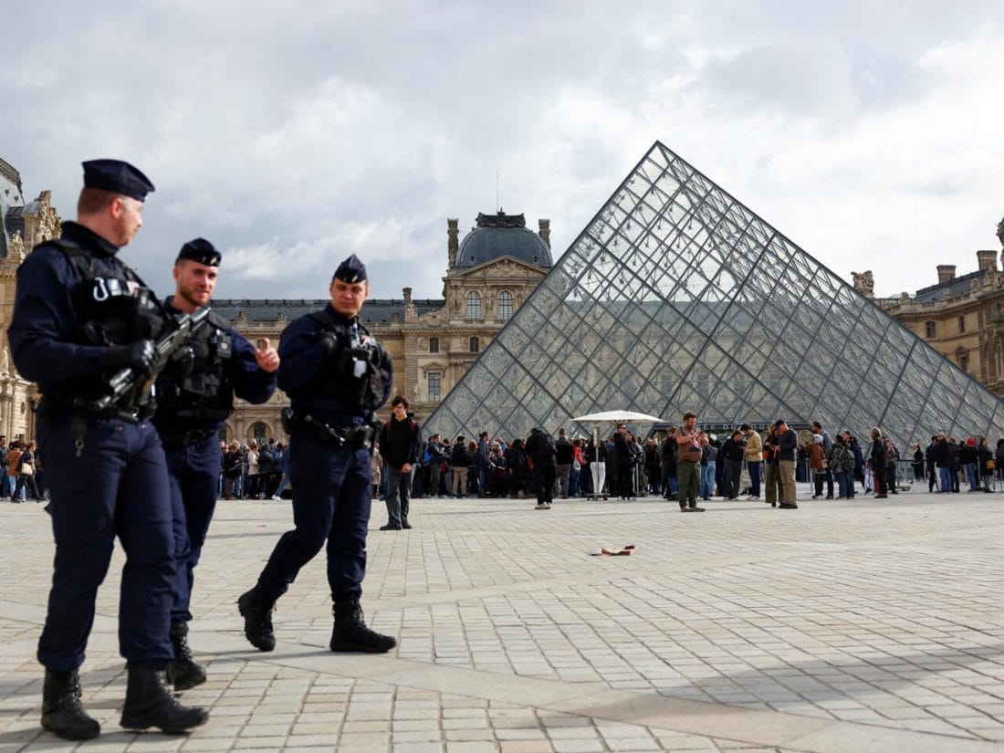 Cambriolage au Louvre : le dernier membre du commando arrêté