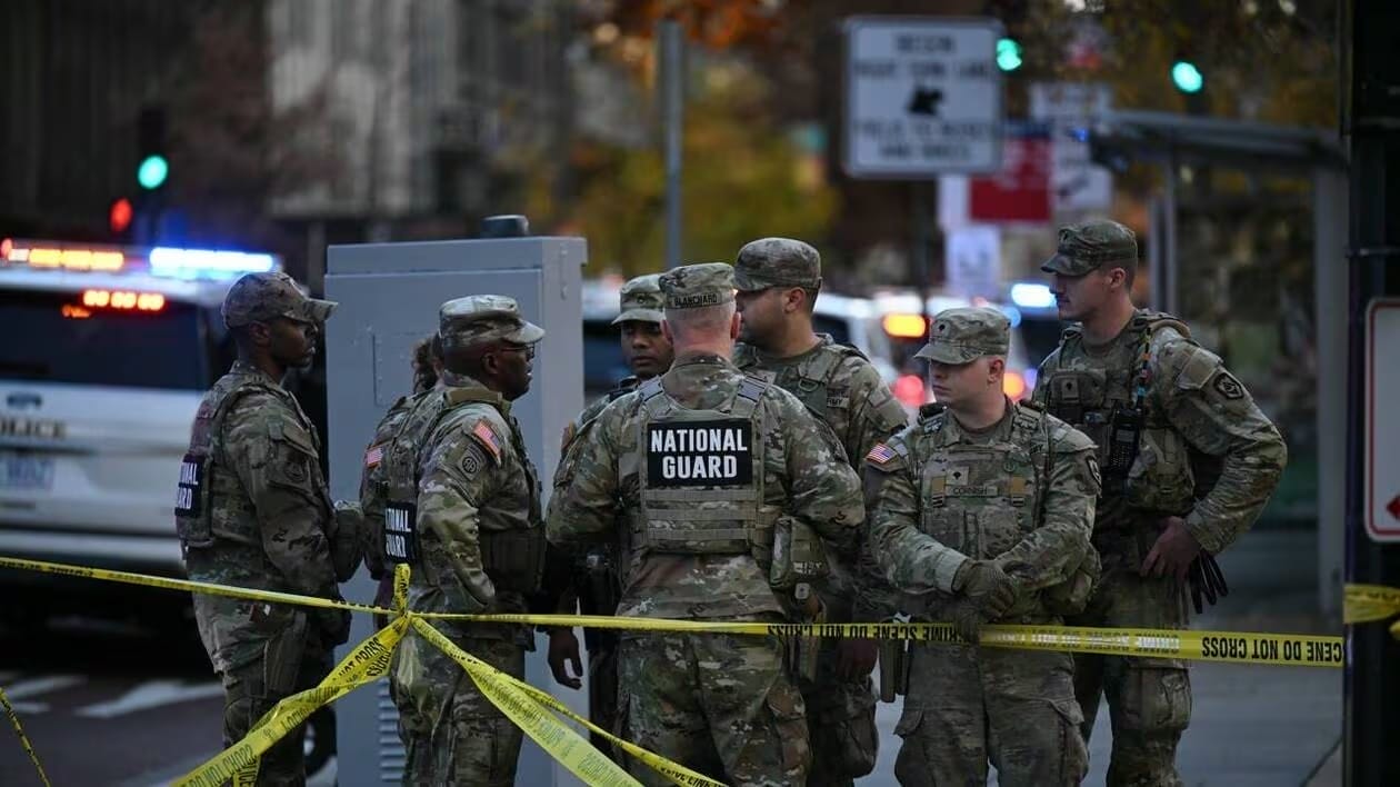Fusillade près de la Maison Blanche : deux membres de la Garde nationale tués à Washington