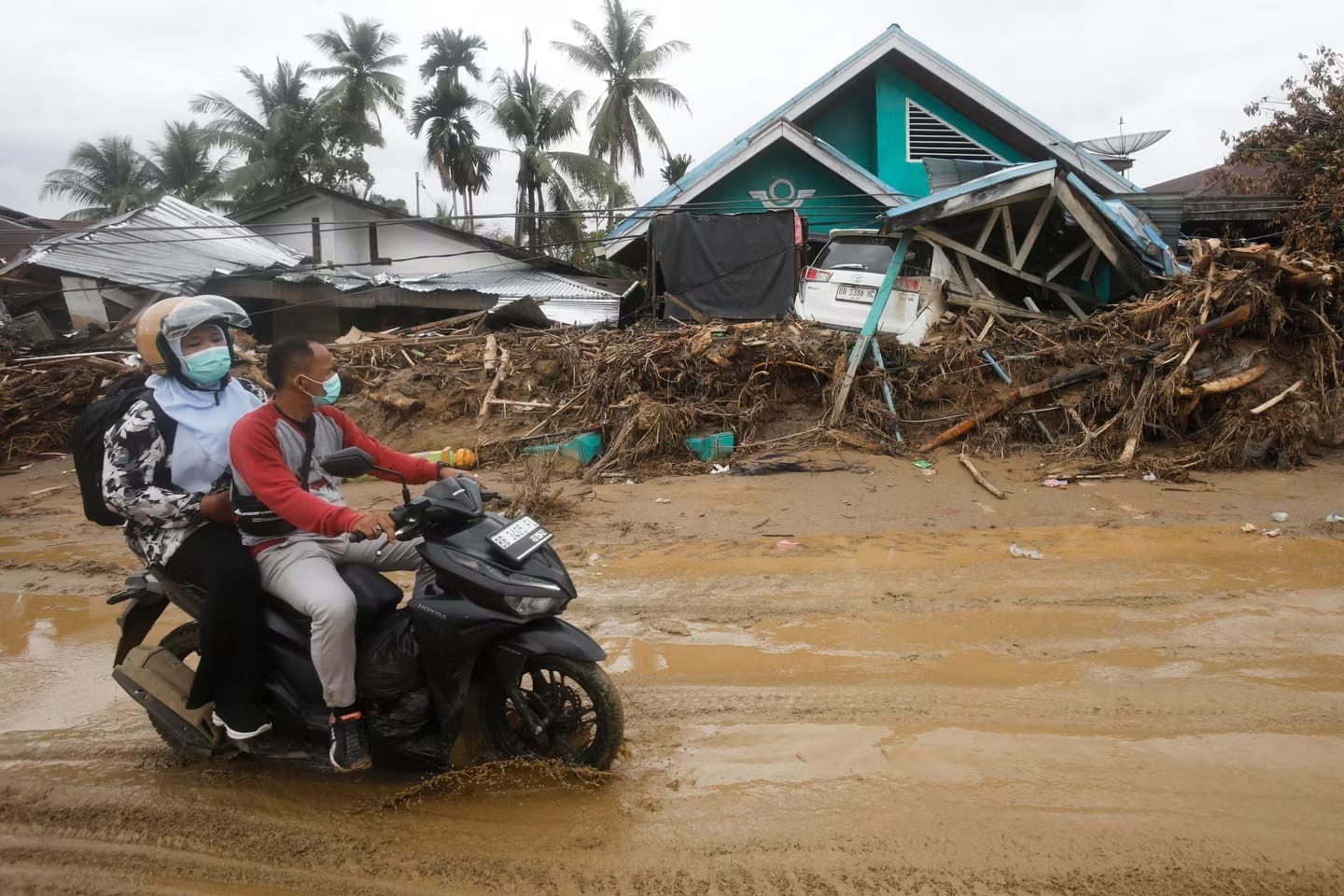 Inondations en Asie : menace de famine après un lourd bilan humain Inondations en Asie : menace de famine après un lourd bilan humain